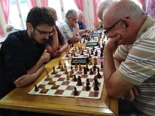 ПЕСНИЧКИ ТУРНИР У ШАХУ БРАНКУ У ЧАСТ