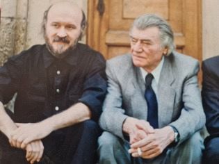 ПЕСНИЦИ НЕМАЈУ ГОДИНЕ