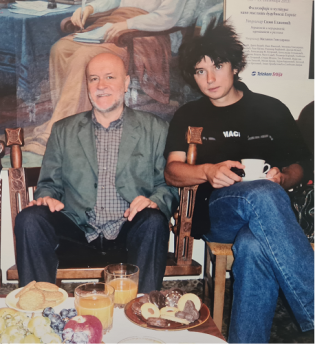 МИЛАН РАКУЉ: "ЧИТАЛАЦ ПОЕЗИЈЕ"