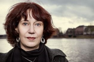 РУСКА ПЕСНИКИЊА ОЛГА МАРТИНОВА ЛАУРЕАТ МЕЂУНАРОДНЕ НАГРАДЕ "БРАНКО РАДИЧЕВИЋ"