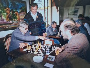 ЈЕДИНСТВЕН ПЕСНИЧКИ ТУРНИР У ШАХУ