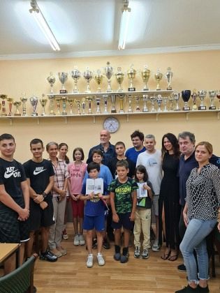 35. ПЕСНИЧКИ ТУРНИР У ШАХУ